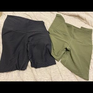 Born primitive & fleo leggings